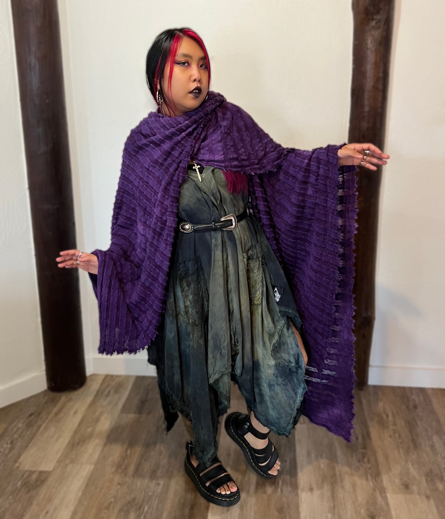 Kindred Shawl in your choice of colorway