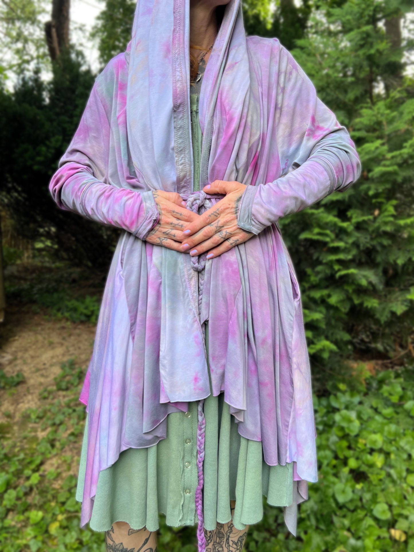 Your Favorite NPC Cloak Realm colorway