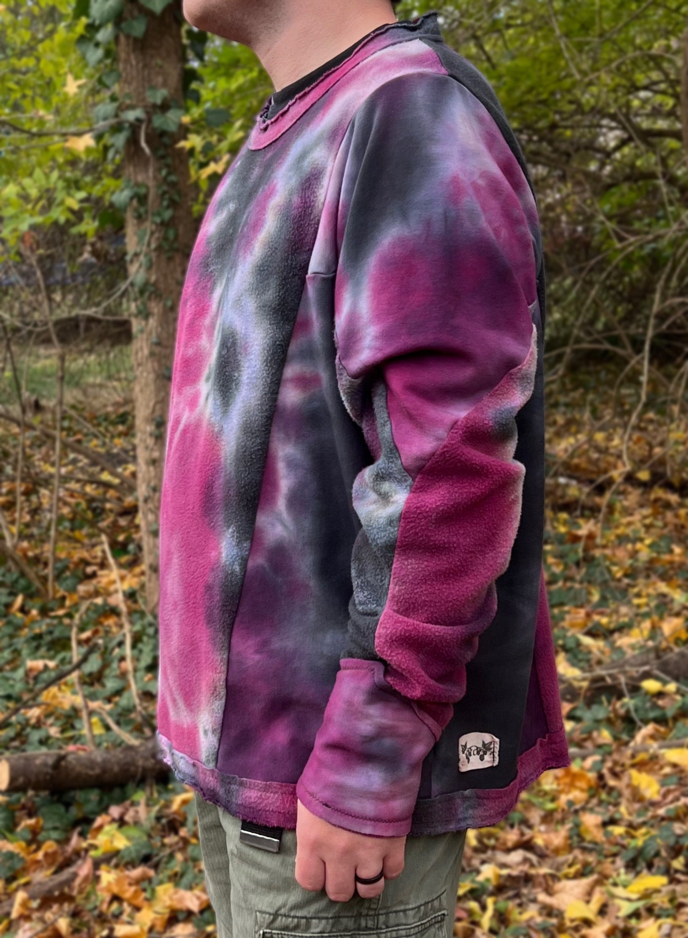 Eidolon Crew Sweatshirt Bear’s colorway