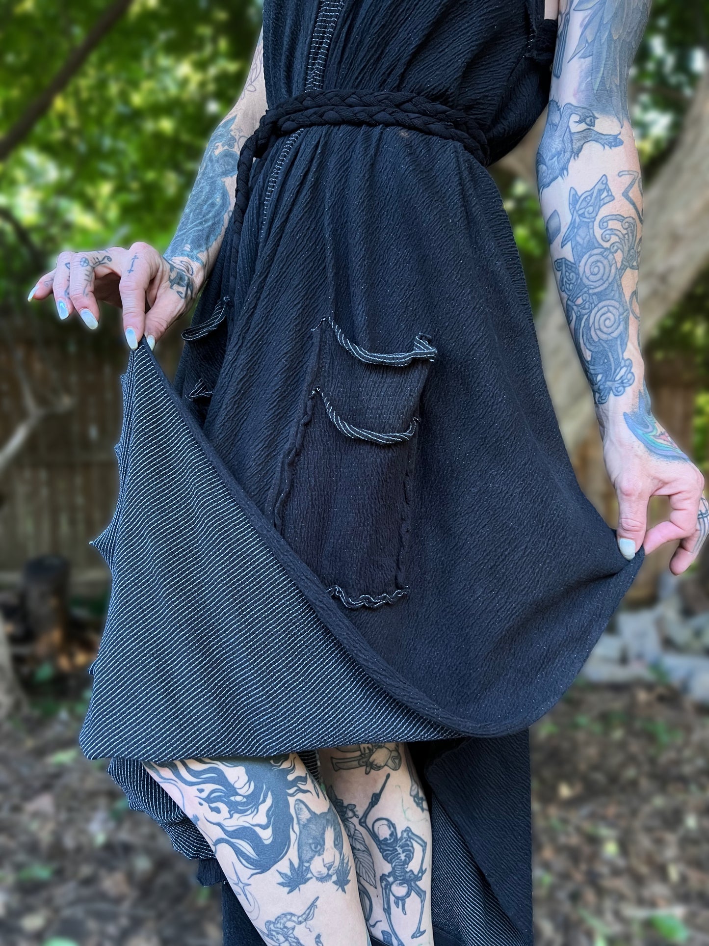 Adjustable Adventuring Dress Pitch