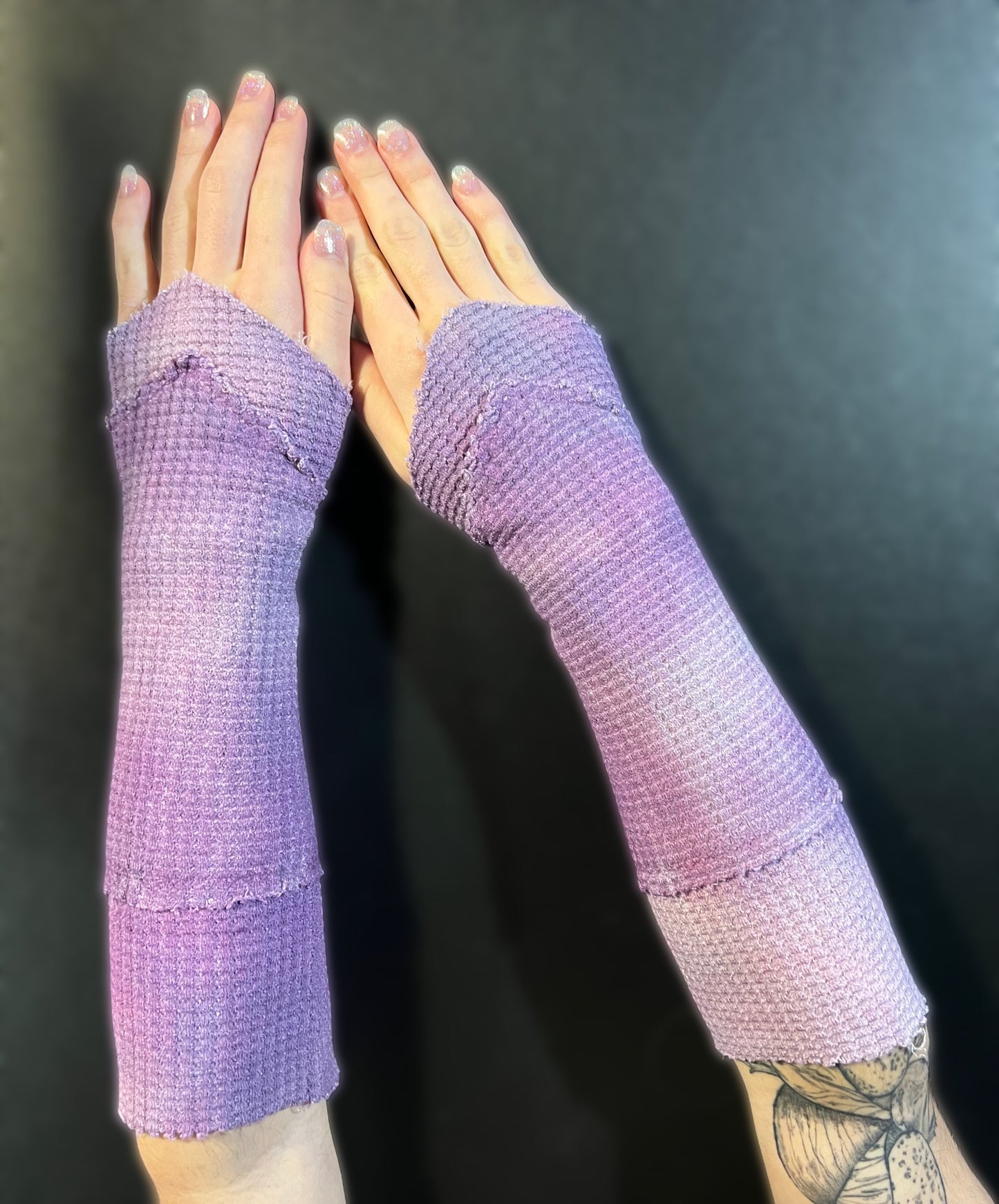 Gauntlet Armwarmers in your choice of colorway