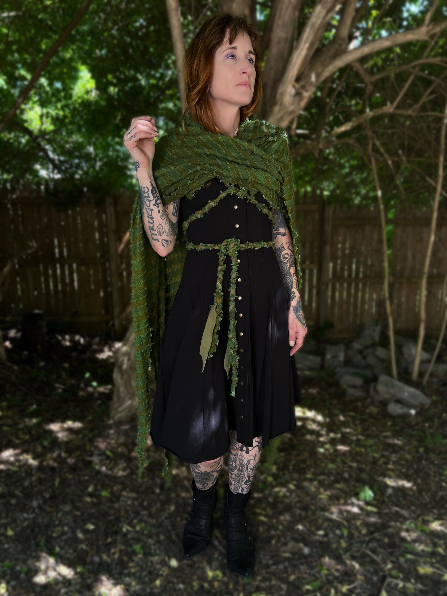 Lore Hooded Shawl Taxus colorway
