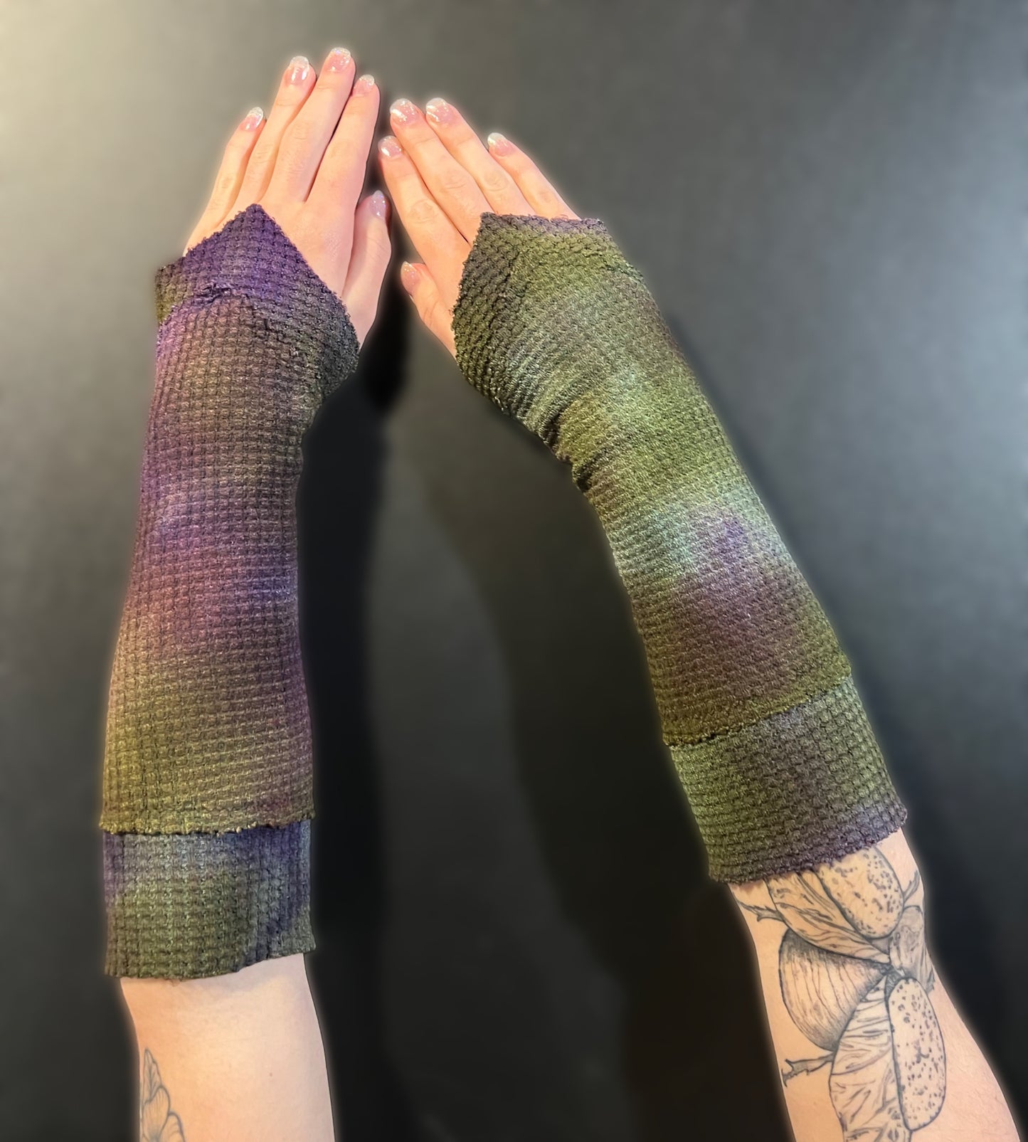 Gauntlet Armwarmers in your choice of colorway